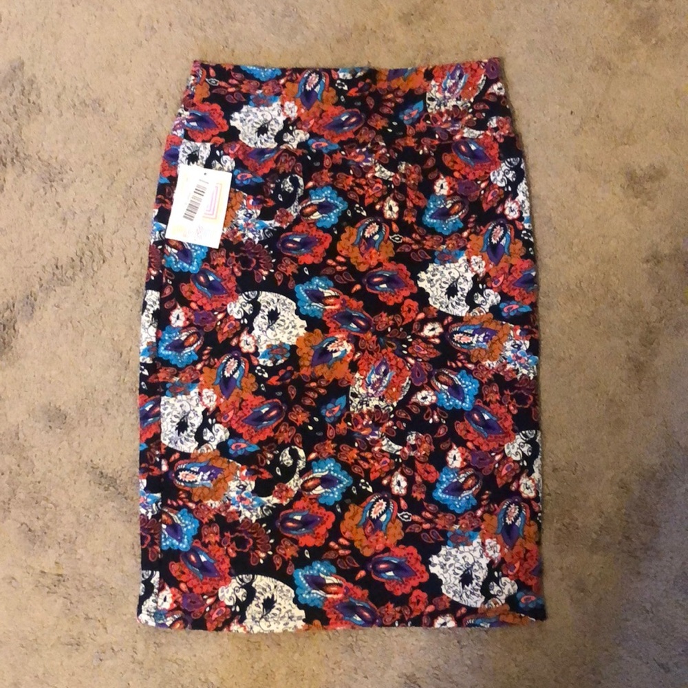Lularoe Cassie